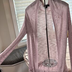 Like-new, lilac colored, ultralight weight cardigan sweater!